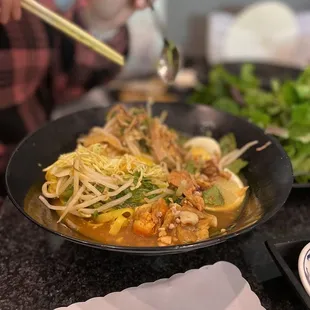 Mi Quang