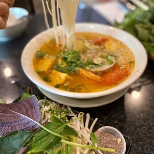 Bun Rieu