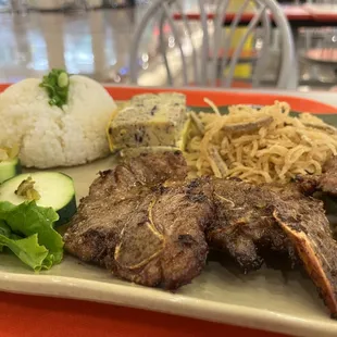 Maybe the best Com Tam I've had. The pork chop is real tender and savory. Definitely a must eat