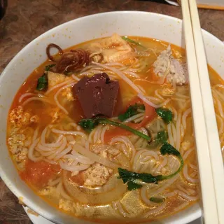 Bun Rieu Oc