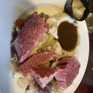 Corned Beef (or) Sausage and Cabbage