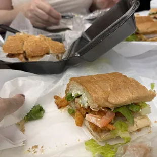 Po boy and we all shared the different kinds. Favorite for 8 people was catfish!