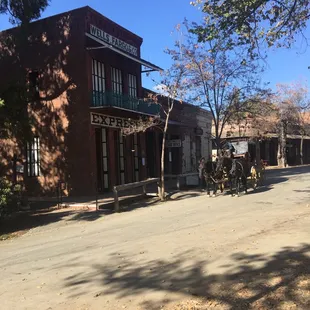 Quartz Mountain Ticket Office