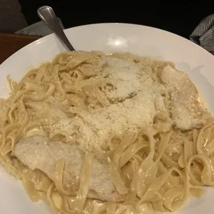 Chicken Fettuccine Alfredo