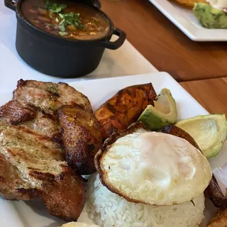 Bandeja Paisa