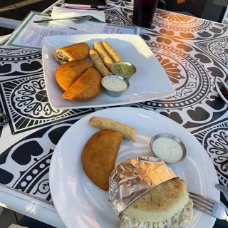 Arepa Reina Pepiada
