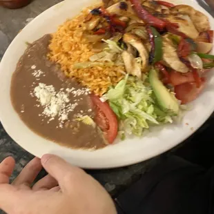 Chicken 120. Fajitas de Pollo Platter