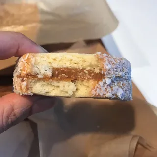 Dulce de Leche Cookie
