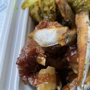 Sardines and Pork ribs