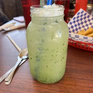 Cucumber lemonade