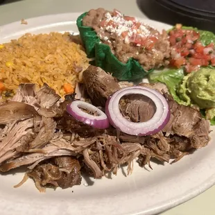 Carnitas plate