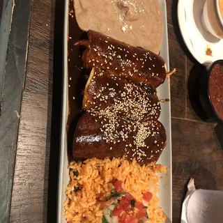 Mole Enchilada