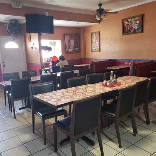 interior, crepes
