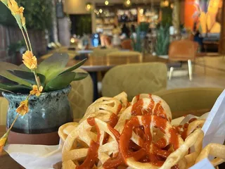 El Puesto Cocina y Cantina