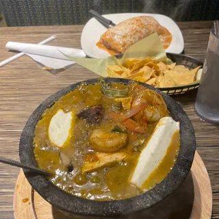 Molcajete Supremo