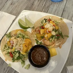 Grilled shrimp tacos