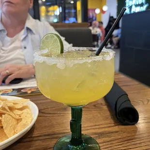 Passion fruit margarita 16oz