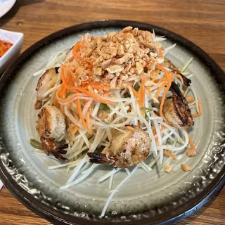 Grilled Shrimp Green Papaya Salad / Goi Du Du Tom Nuong
