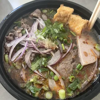 Spicy Beef Pho / Bun Bo Hue