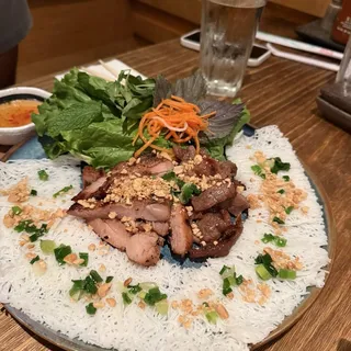 Grilled Sliced Pork Chicken Woven Vermicelli / Banh Hoi Thit Ga Nuong