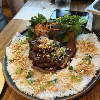 Pan Seared Catfish fillet Sliced Pork Woven Vermicelli / Banh Hoi Ca Tre Thit Nuong