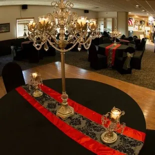 Great for Weddings, Anniversaries, Class Reunions, or any big groups or parties