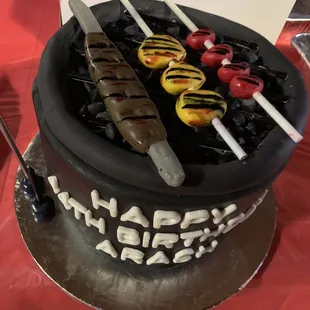 Custom cake made by queencake!