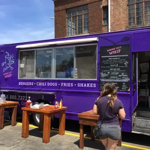 Food truck with the best hamburger