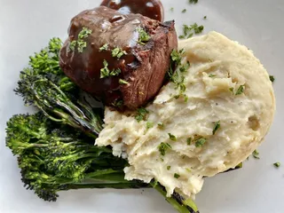 Slate Bistro and Bar