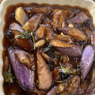 3 Cups Eggplant Clay Pot