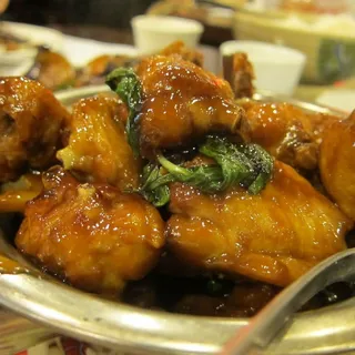 3 Cups Chicken Clay Pot