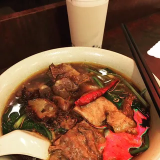Szechwan Beef Tendon Noodle Soup