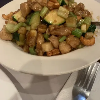 Cashew Chicken
