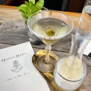 Classic dirty gin martini ‍