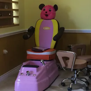 How freaking cute is that?