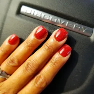 Queen Nails does a fabulous job!