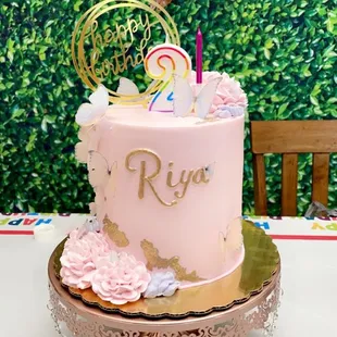 daughter's s Second bday ( butterfly inspired cake) White sponge, strawberry mousse and Bavarian crème -exterior buttercream