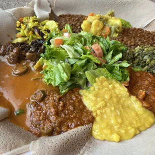 Vegetarian platter for 2