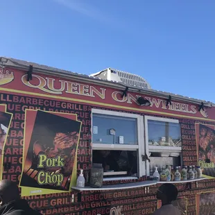 Queen on Wheels food truck