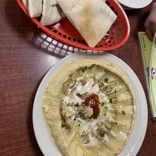 Hummus and pita