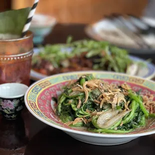 Chrysanthemum Greens