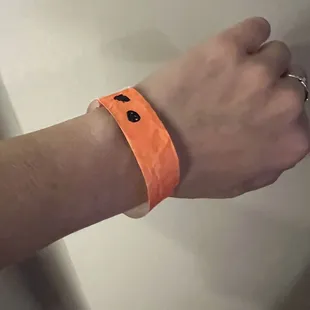 Drink bands, allowing for 3 well rum MaiTais, juice or water. No other drink choices.