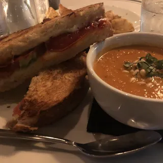 Soup & Sammie