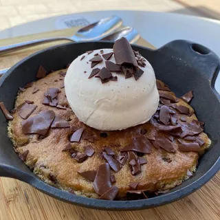 Skillet Cookie