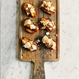 Pear Crostini