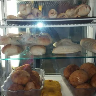 donuts, interior