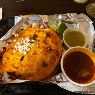 Birria Mulita