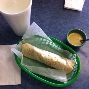 Arriero burrito, salsa de suero con jalapeño, and a limonada
