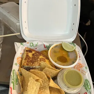 Quesabirria quesadilla