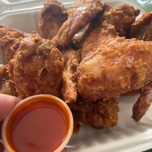 7 wing with hot sauce